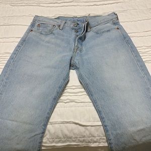 Levi 501 jeans